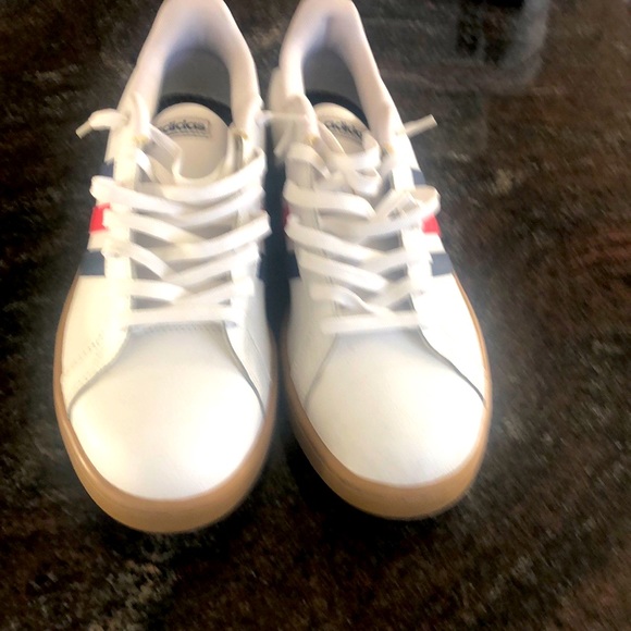 Brand New Adidas size 12 (Never worn) no box - Picture 1 of 4